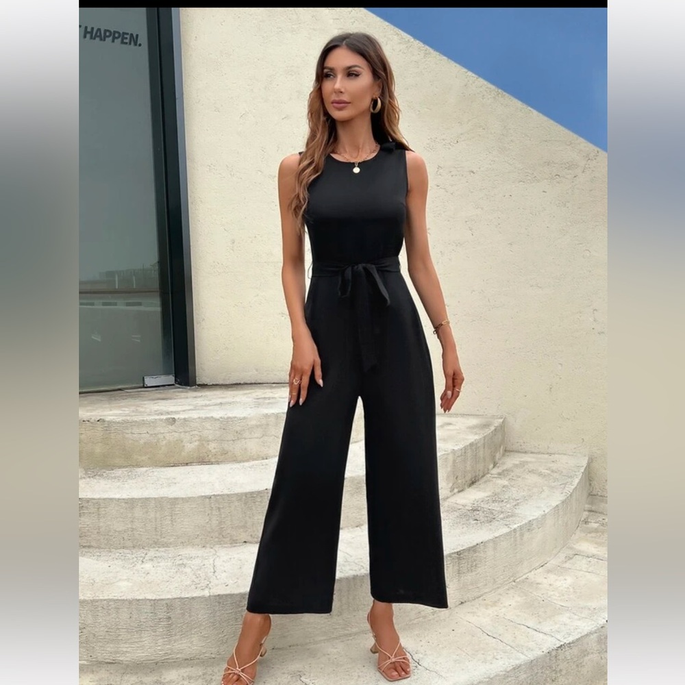 Cute Bowtie shoulder jumpsuit